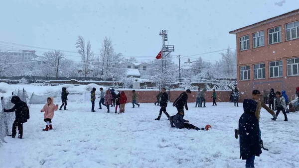 Elazığ’da Okullara Kar Tatili