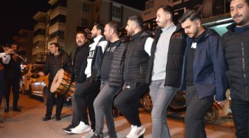 Sürsürü Mahallesi’nde Davullu, Klarnetli Sahur Geleneği