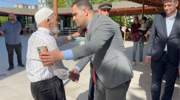 ANKARA’DAN ELAZIĞ’A GÖNÜL KÖPRÜSÜ: KAMU GÖREVLİSİ EMRAH BOZYEL’DEN ANLAMLI ZİYARET