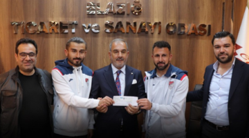 Başkan Alan 10 Milyon TL’lik Çeki Elazığspora Takdim Etti
