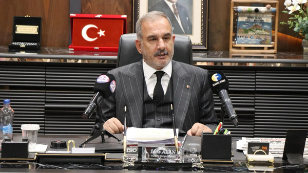 Başkan Alan:  “Yöneticilerimiz Kalıcı Tahribat Yapacak Kararlardan Kaçınmalıdır”