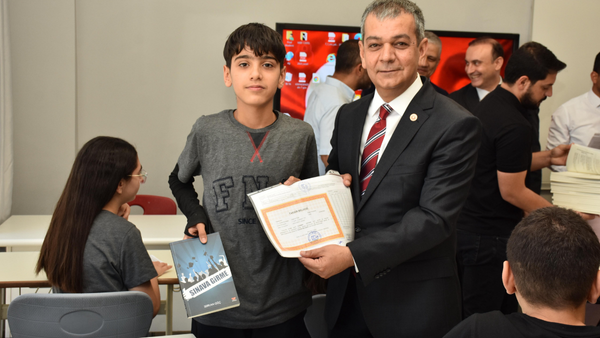 Milletvekili Keleş Okullarda Düzenlenen Karne Programlarına Katıldı