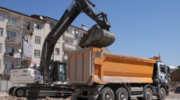 Elazığ Belediyesi Şehir Merkezi Kentsel Dönüşüm Projesinde İlk Temel Atılıyor