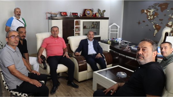 Başkan Alan: “Medikal Esnaflarının Sorunlarına Çözüm Üretmek İçin Çalışıyoruz”