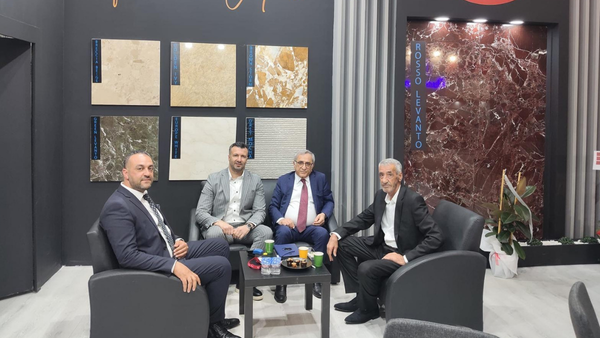 Başkan Öztürk’ten Mermer Fuarı’na Ziyaret